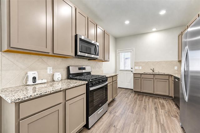 2317 Green Sturgeon Court, Conroe, TX 77384