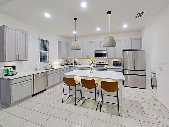 2138 DERWENT DRIVE, Davenport, FL 33896