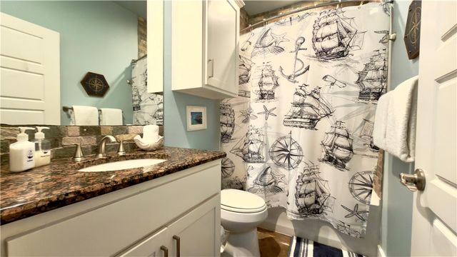247 W Roberts Ave 1, Port Aransas, TX 78373