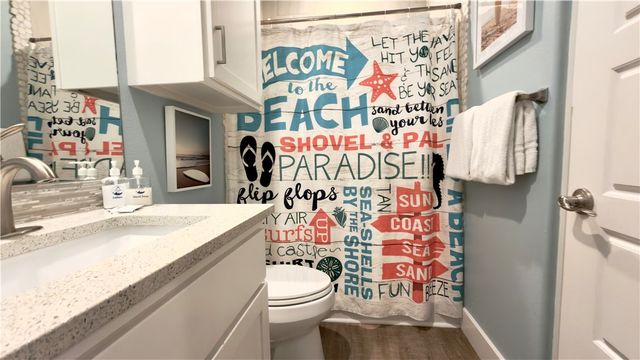 247 W Roberts Ave 1, Port Aransas, TX 78373