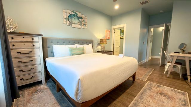 247 W Roberts Ave 1, Port Aransas, TX 78373