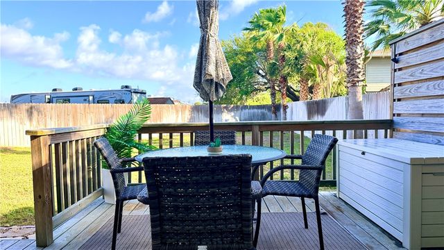 247 W Roberts Ave 1, Port Aransas, TX 78373