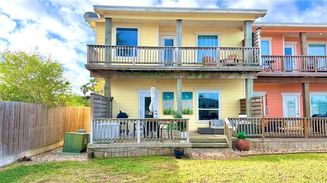 247 W Roberts Ave 1, Port Aransas, TX 78373