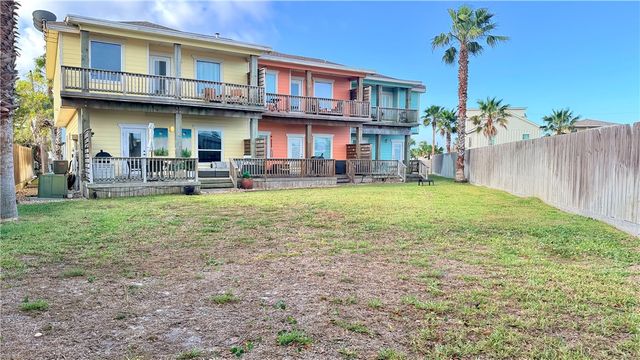 247 W Roberts Ave 1, Port Aransas, TX 78373