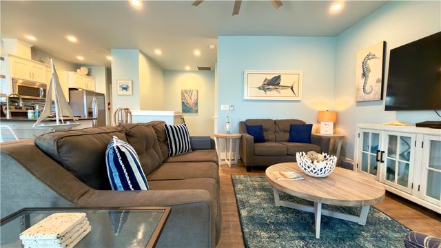 247 W Roberts Ave 1, Port Aransas, TX 78373