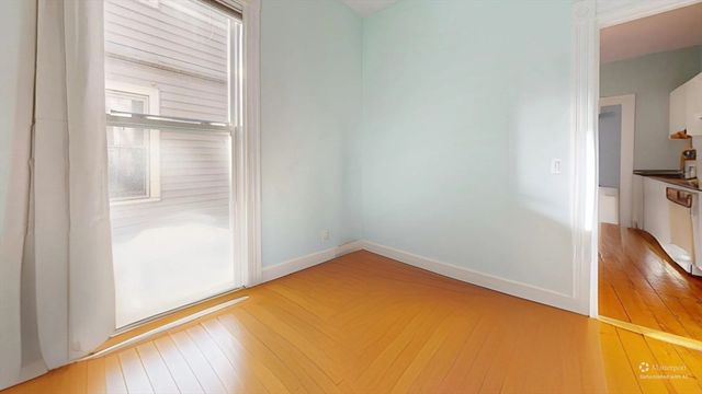 48 Eustis St. 2, Cambridge, MA 02140