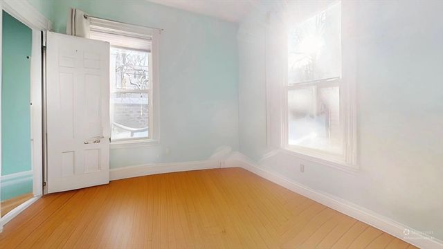 48 Eustis St. 2, Cambridge, MA 02140