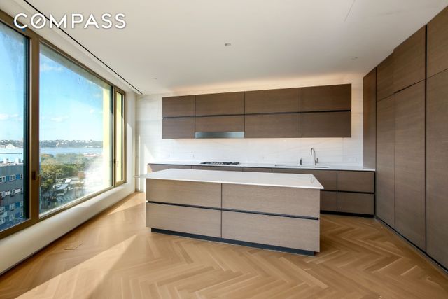 551 W 21st St Apt 6B, New York City, NY 10011