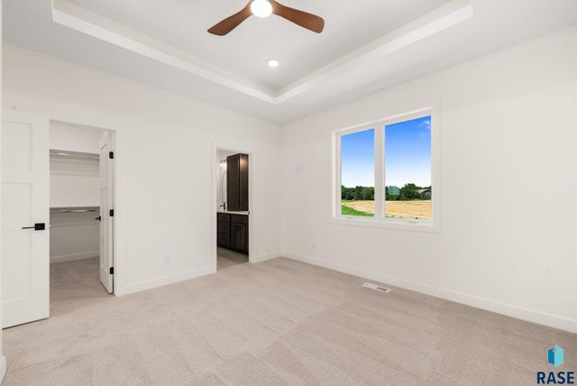408 E 11th St Street, Crooks, SD 57020