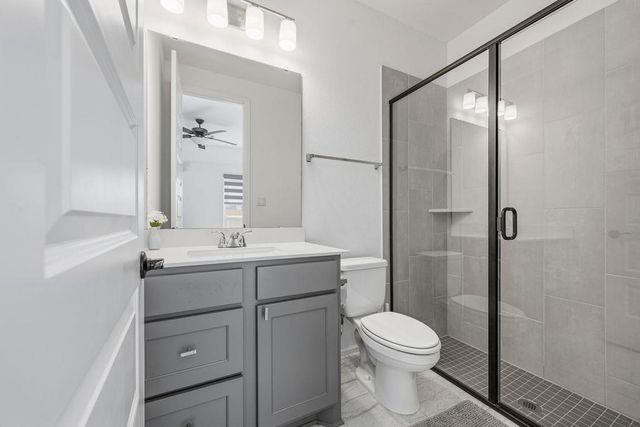 304 Barton Oak TRL, Georgetown, TX 78628
