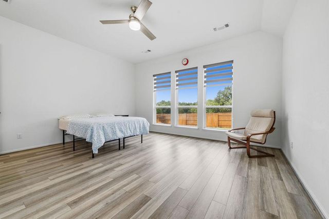 304 Barton Oak TRL, Georgetown, TX 78628