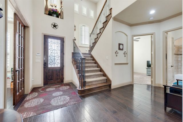 5056 Empire Way, Irving, TX 75038