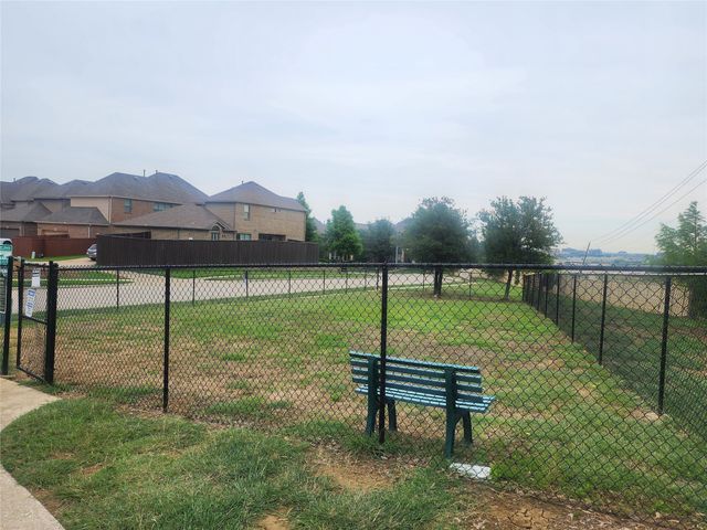 5056 Empire Way, Irving, TX 75038