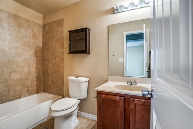 811 E College Street, Princeton, TX 75407