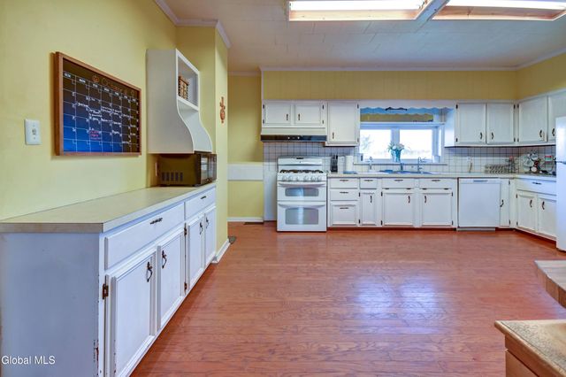 412 Auriesville Road, Glen, NY 12072