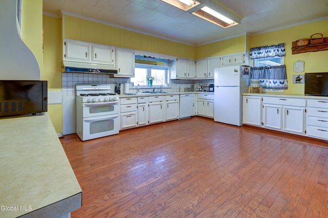 412 Auriesville Road, Glen, NY 12072