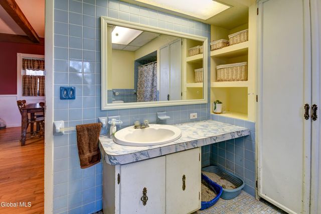 412 Auriesville Road, Glen, NY 12072