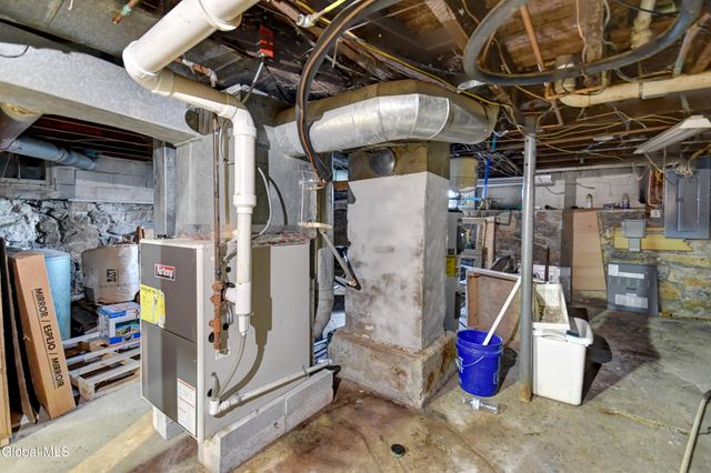 412 Auriesville Road, Glen, NY 12072