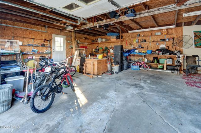 412 Auriesville Road, Glen, NY 12072