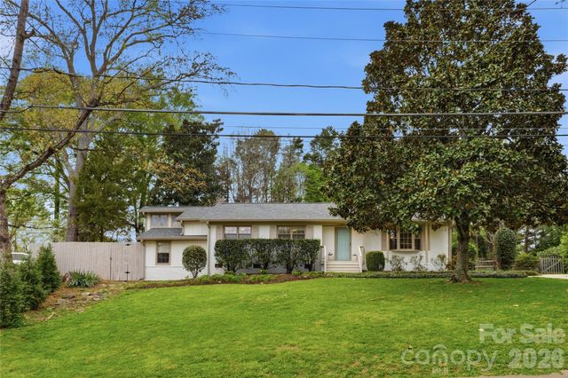 814 Twin Oaks Road, Davidson, NC 28036