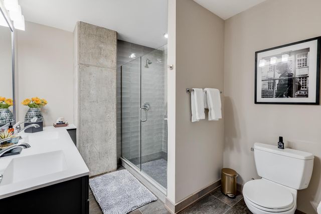 728 3rd Street N 501, Minneapolis, MN 55401