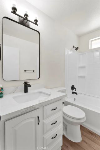 6919 Coriander, Oak Hills, CA 92344