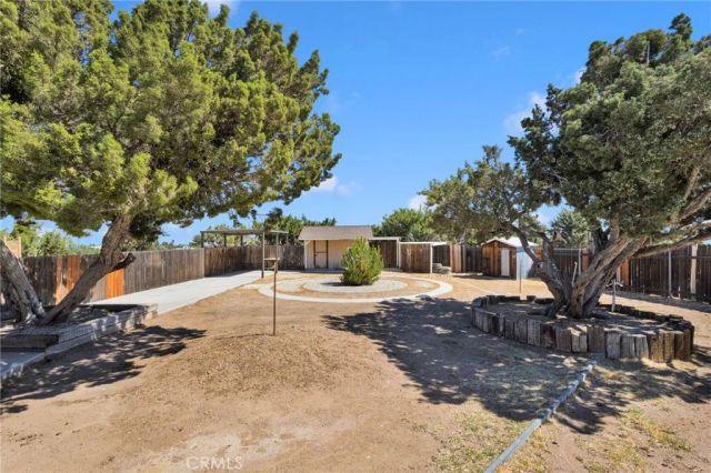 6919 Coriander, Oak Hills, CA 92344