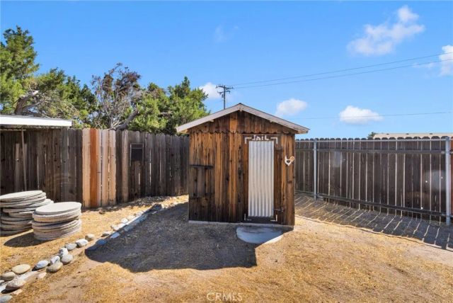 6919 Coriander, Oak Hills, CA 92344
