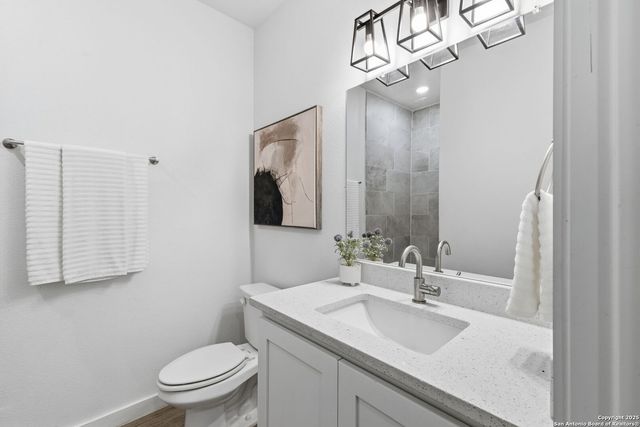 216 Cooper St, San Antonio, TX 78210