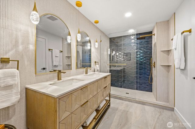 15909 175th Avenue NE, Woodinville, WA 98072