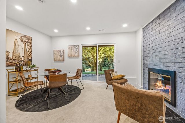 15909 175th Avenue NE, Woodinville, WA 98072