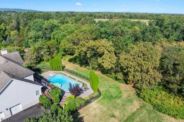 41 White Meadow Rd, Hillsborough Twp., NJ 08844