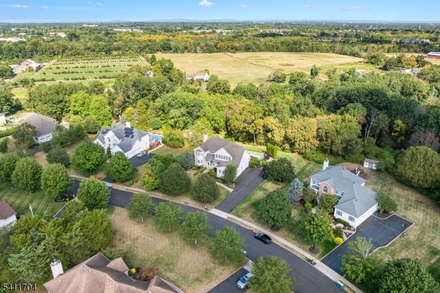 41 White Meadow Rd, Hillsborough Twp., NJ 08844