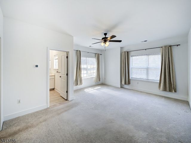 67 Veterans Way, Morris Plains Boro, NJ 07950