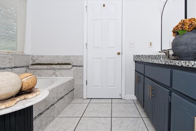 1166 Valentine Court, Riverdale, GA 30296