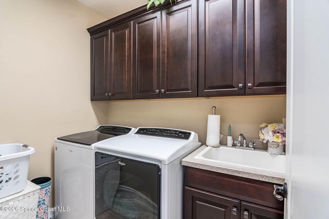 7873 Desmond Avenue, Melbourne, FL 32940