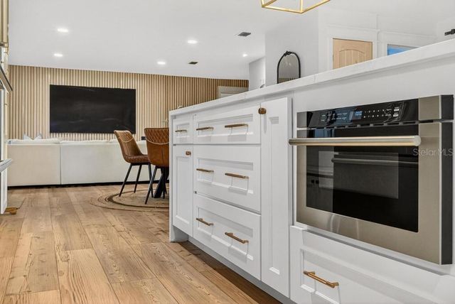 8583 NW 130TH STREET, Reddick, FL 32686