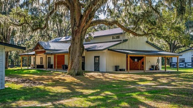 8583 NW 130TH STREET, Reddick, FL 32686