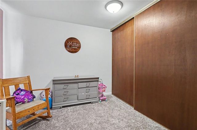 118 Glenview Drive, Lawrence, KS 66049