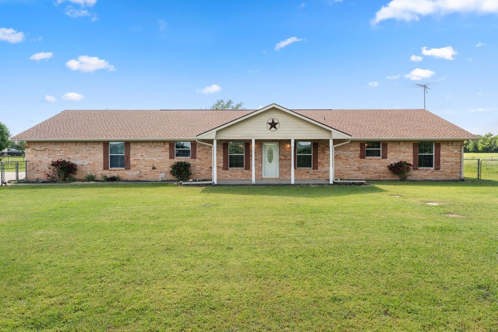 14203 County Road 2900, Eustace, TX 75124