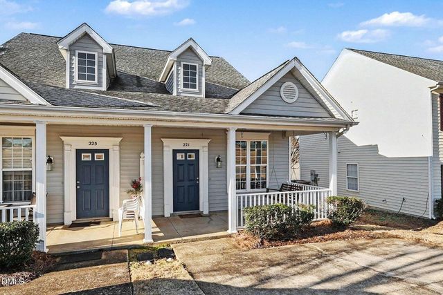 221 Payton Drive, Clayton, NC 27527