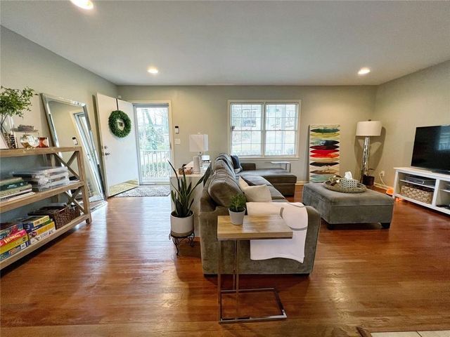 473 Dan Place, Smyrna, GA 30082