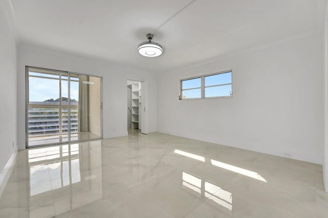 2901 Victoria Cir M4, Coconut Creek, FL 33066