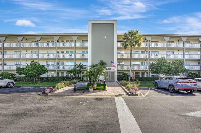 2901 Victoria Cir M4, Coconut Creek, FL 33066