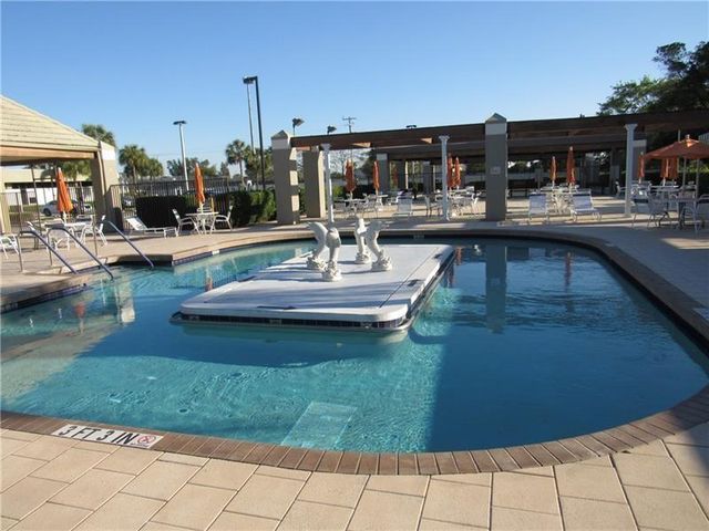 2901 Victoria Cir M4, Coconut Creek, FL 33066
