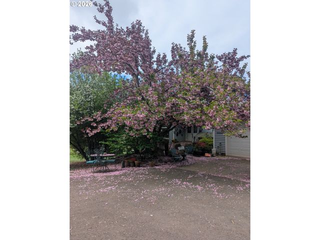 26423 S BEAVERCREEK Rd, Beavercreek, OR 97004