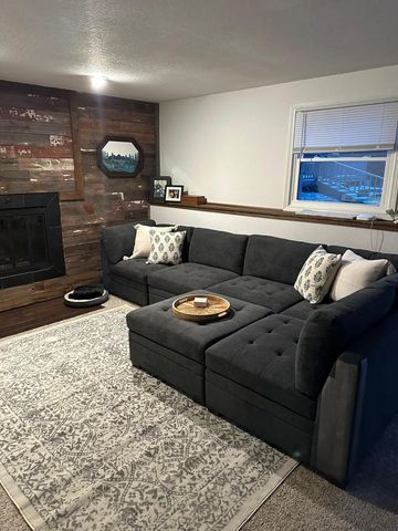 10226 W Steeple View LANE, Franklin, WI 53132