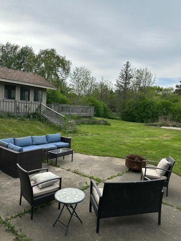10226 W Steeple View LANE, Franklin, WI 53132