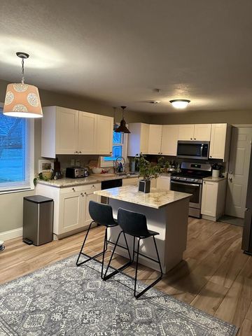 10226 W Steeple View LANE, Franklin, WI 53132