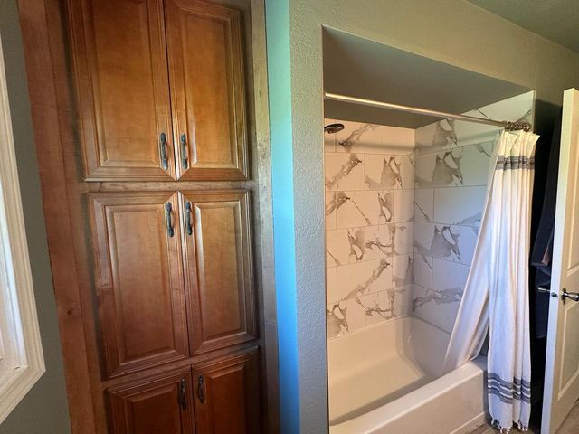 10226 W Steeple View LANE, Franklin, WI 53132